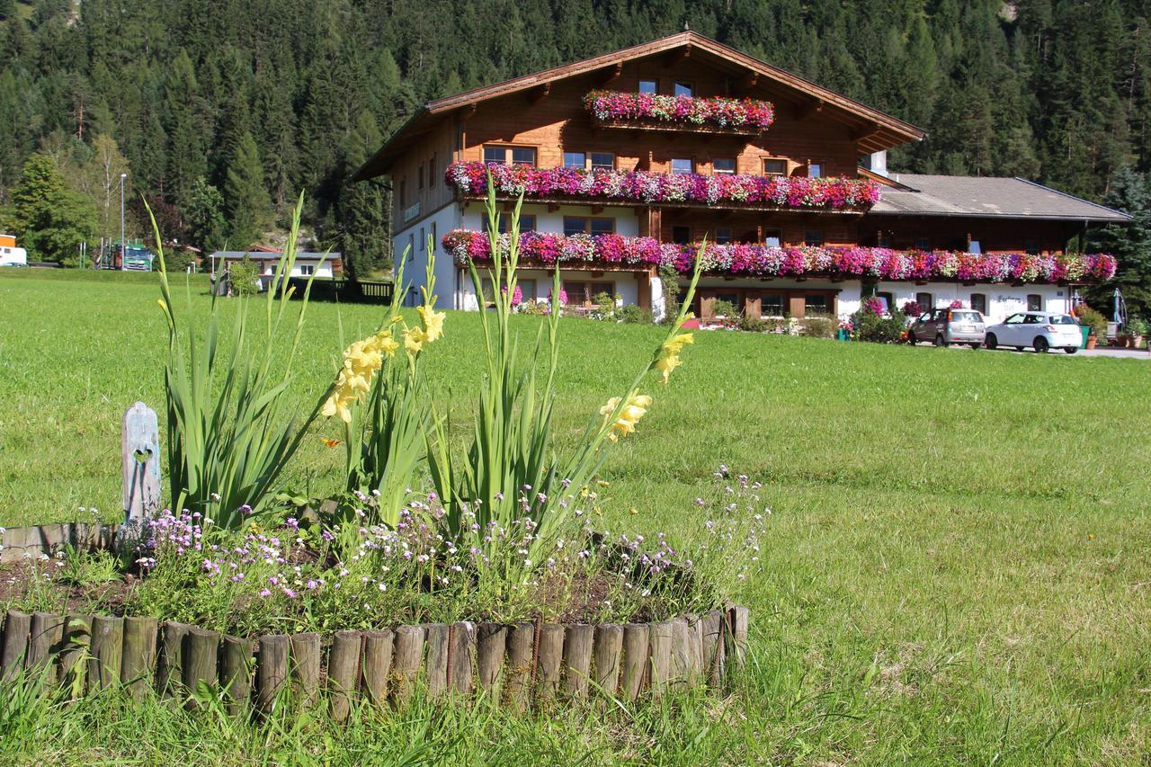 Lechnerhof Hotel-Garni อาเคนเคียร์ค ภายนอก รูปภาพ